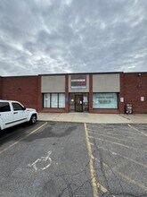 70 Park St, Attleboro, MA à louer Photo intérieure- Image 1 de 2