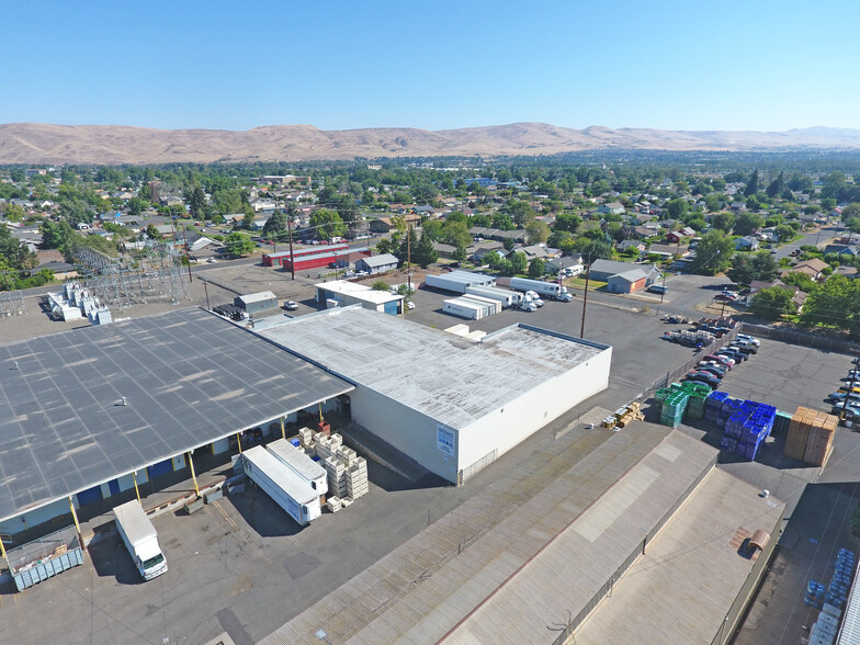 911 S 3rd St, Yakima, WA for lease - Building Photo - Image 2 of 9