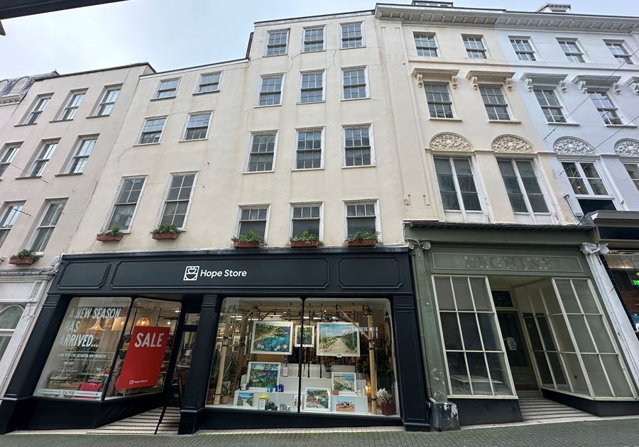 10-14 High St, Guernsey à vendre Photo du bâtiment- Image 1 de 9