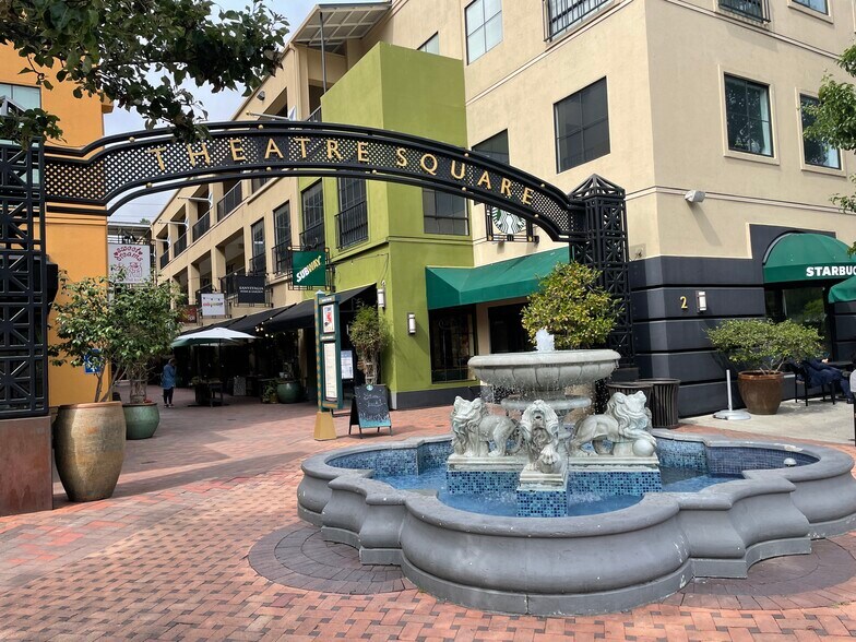 2 Theatre Sq, Orinda, CA à louer - Photo du bâtiment - Image 2 de 3