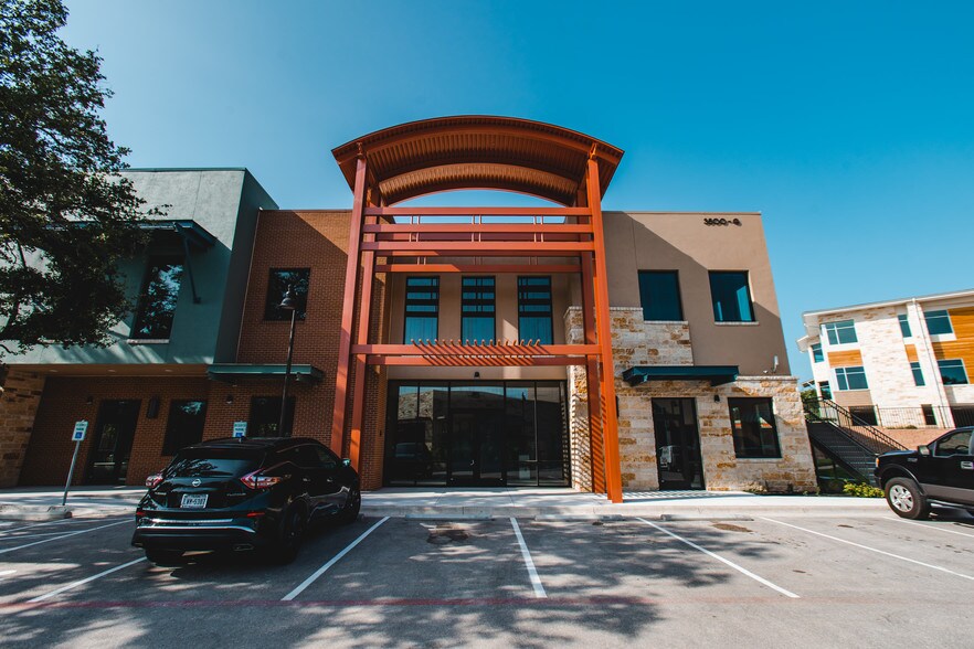 3500 Ranch Road 620 S, Bee Caves, TX à vendre - Photo du bâtiment - Image 3 de 10