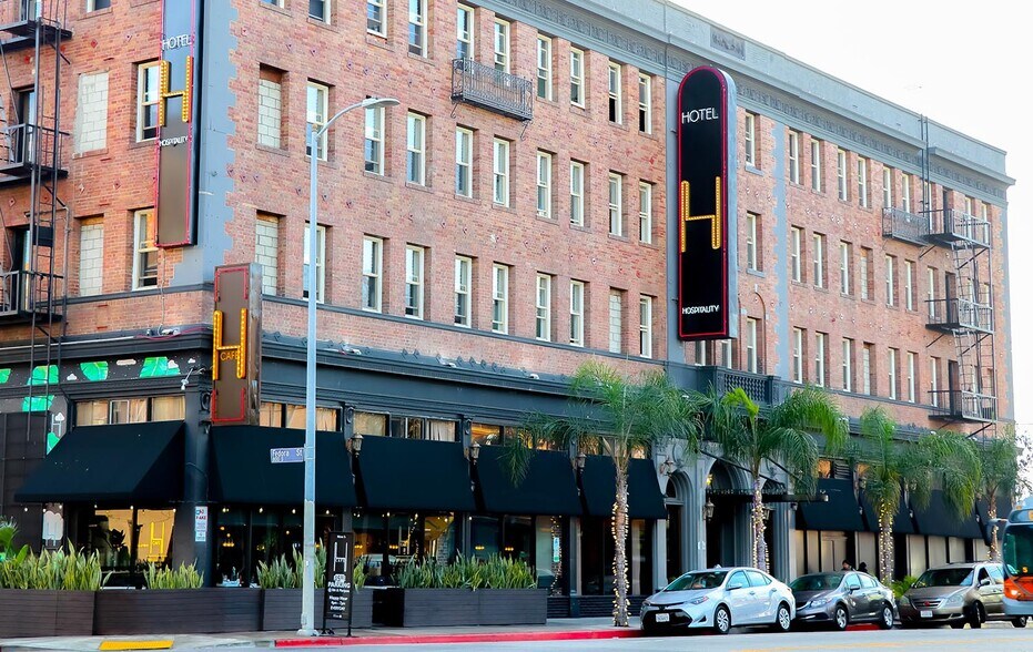 3206 W 8th St, Los Angeles, CA à vendre - Photo du bâtiment - Image 2 de 20