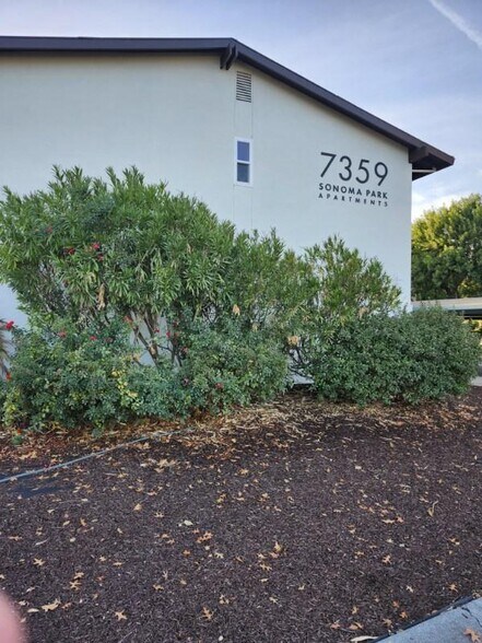 7359 Boris Ct, Rohnert Park, CA à vendre - Photo du bâtiment - Image 1 de 23