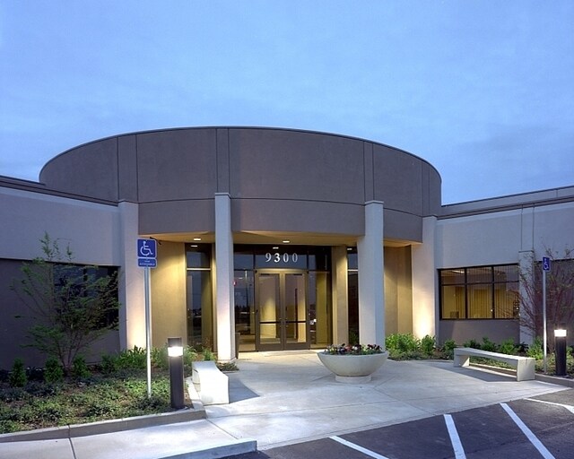 9300 W Stockton Blvd, Elk Grove, CA à louer Photo principale- Image 1 de 4