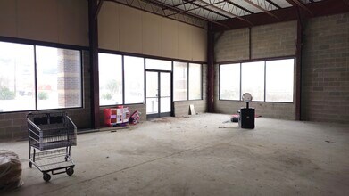 10715 Sagetree Dr, Houston, TX à louer Photo intérieure- Image 2 de 6