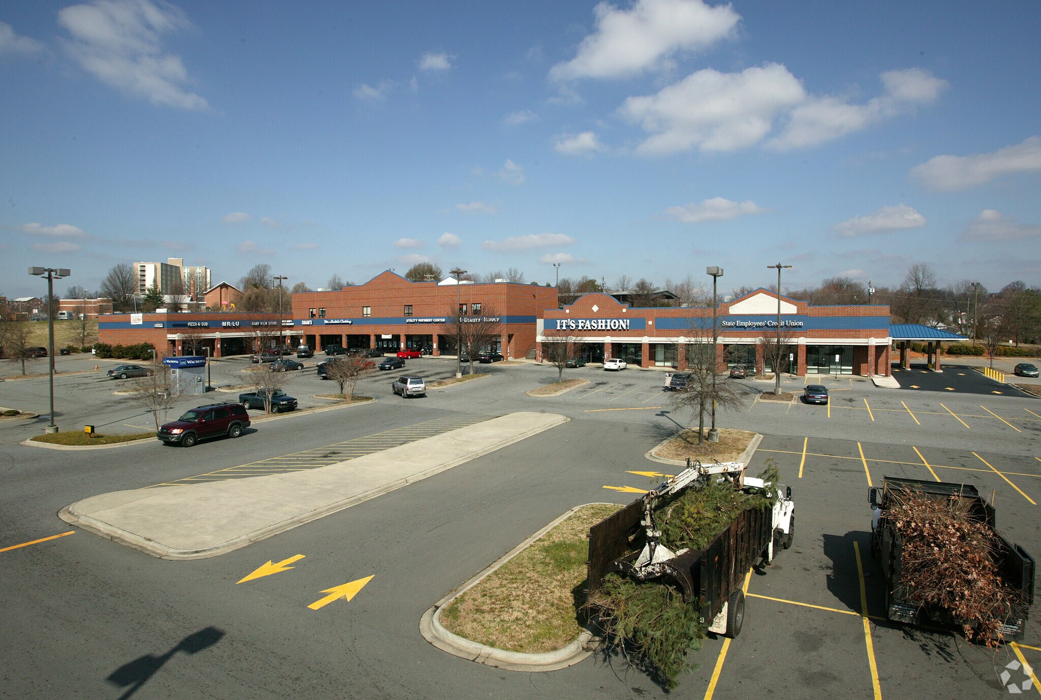 1499 New Walkertown Rd, Winston-Salem, NC à vendre Photo principale- Image 1 de 1