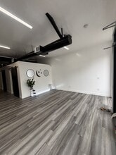 2404 Telegraph Ave, Oakland, CA for lease Interior Photo- Image 2 of 7