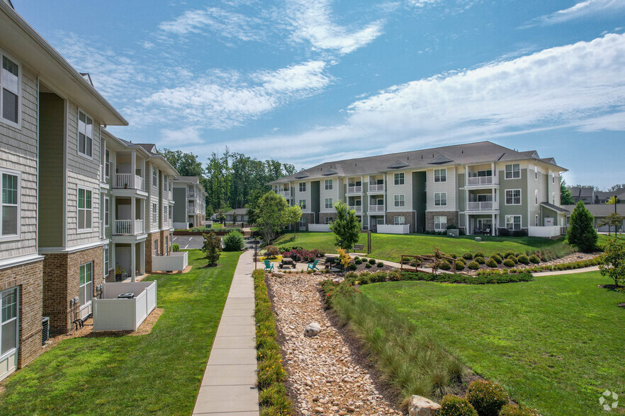 14400 Palladium Dr, Midlothian, VA à vendre - Photo principale - Image 1 de 1