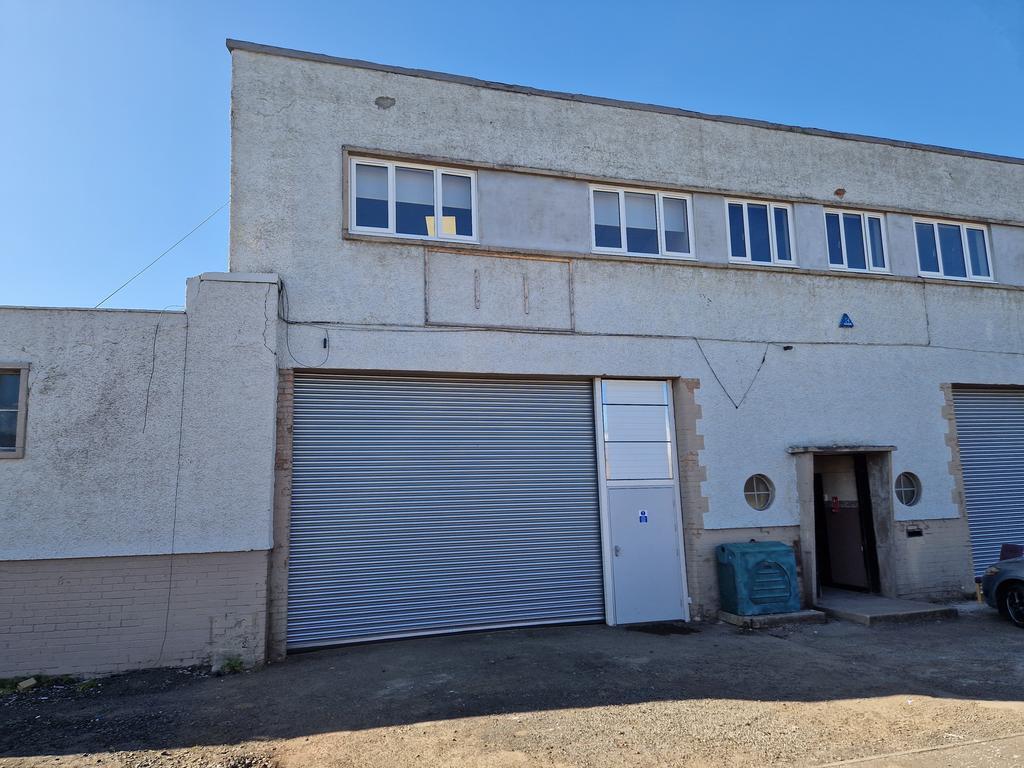 1-3 Burnbank Rd, Falkirk for lease Building Photo- Image 1 of 3