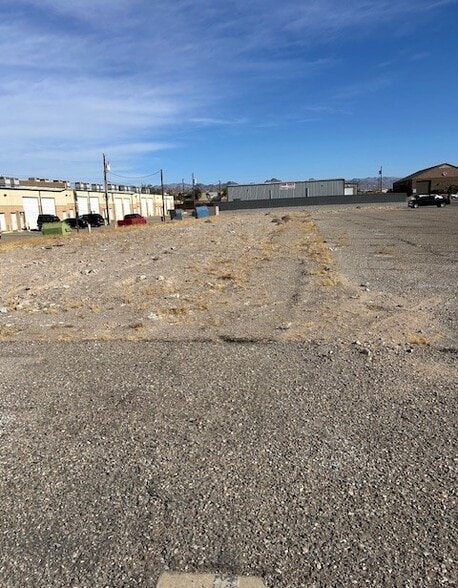 1531 E Jill Way, Fort Mohave, AZ for sale - Building Photo - Image 3 of 4