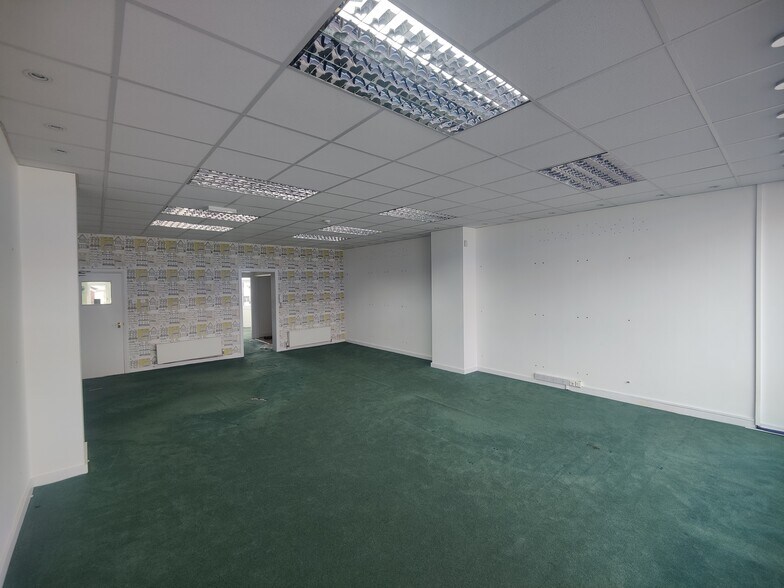 30-32 Pensby Rd, Wirral à louer - Photo intérieure - Image 2 de 4