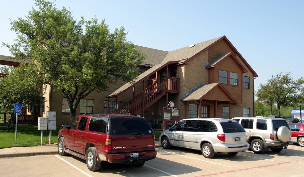 414 N Main St, Euless, TX à louer - Photo du bâtiment - Image 2 de 4