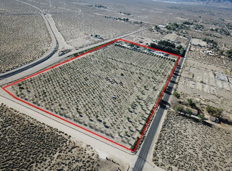 10099 Highland Ave, Lucerne Valley, CA for sale - Building Photo - Image 2 of 19