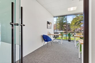 249 Central Park Ave, Virginia Beach, VA for lease Interior Photo- Image 2 of 9