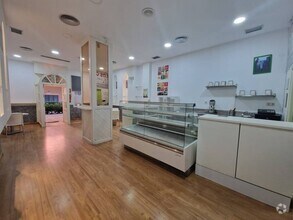 Retail in Tres Cantos, Madrid for lease Interior Photo- Image 2 of 6