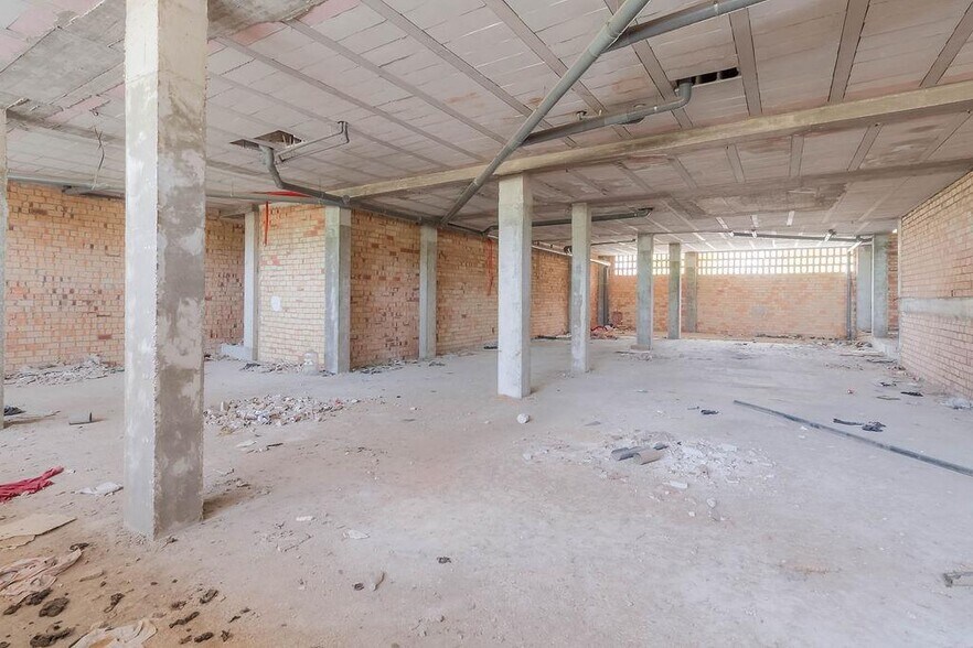 Commerce de détail dans Lucena, Córdoba à vendre - Photo de construction - Image 3 de 6