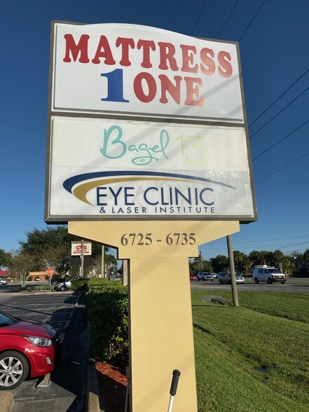 6735 N US Highway 1, Cocoa, FL à louer - Photo du bâtiment - Image 3 de 4