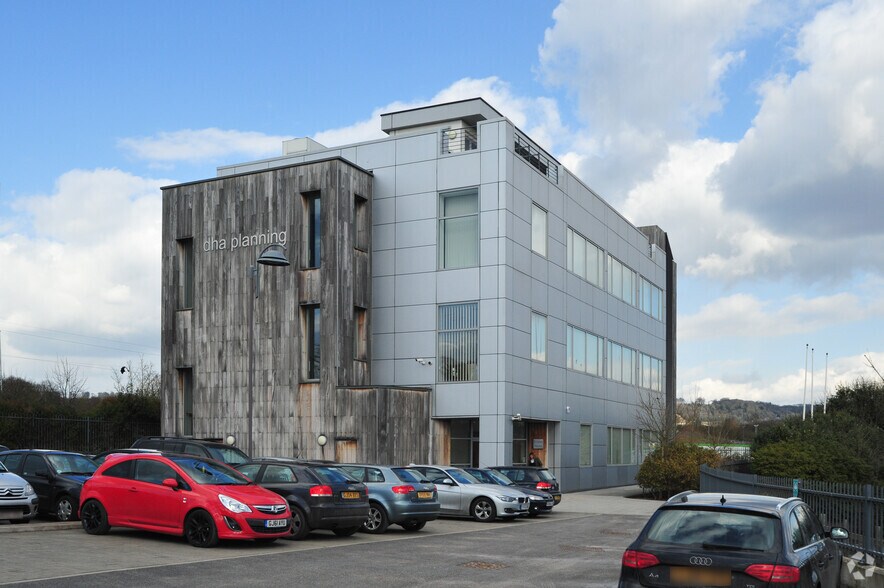 Sittingbourne Rd, Maidstone à louer - Photo du bâtiment - Image 2 de 3