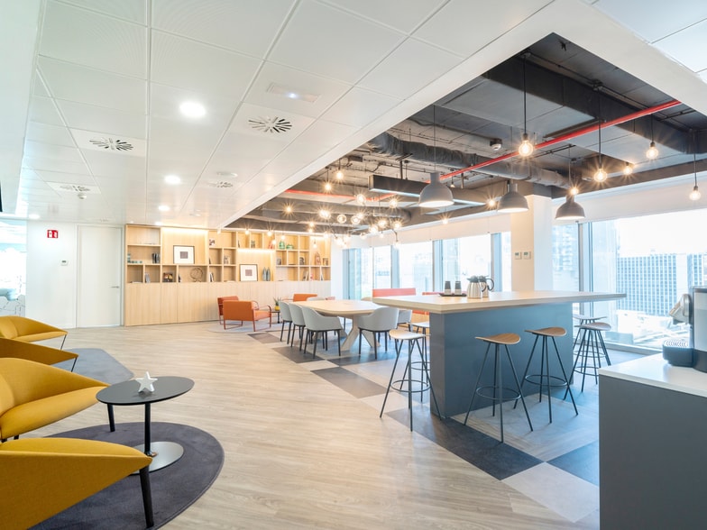 Paseo Castellana, 79, Madrid, Madrid for lease - Primary Photo - Image 1 of 9