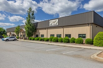 75 Old Shoals Rd, Arden, NC for lease Interior Photo- Image 2 of 39