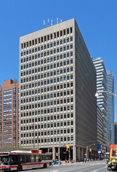 56 Wellesley St W, Toronto, ON for sale - Primary Photo - Image 1 of 1