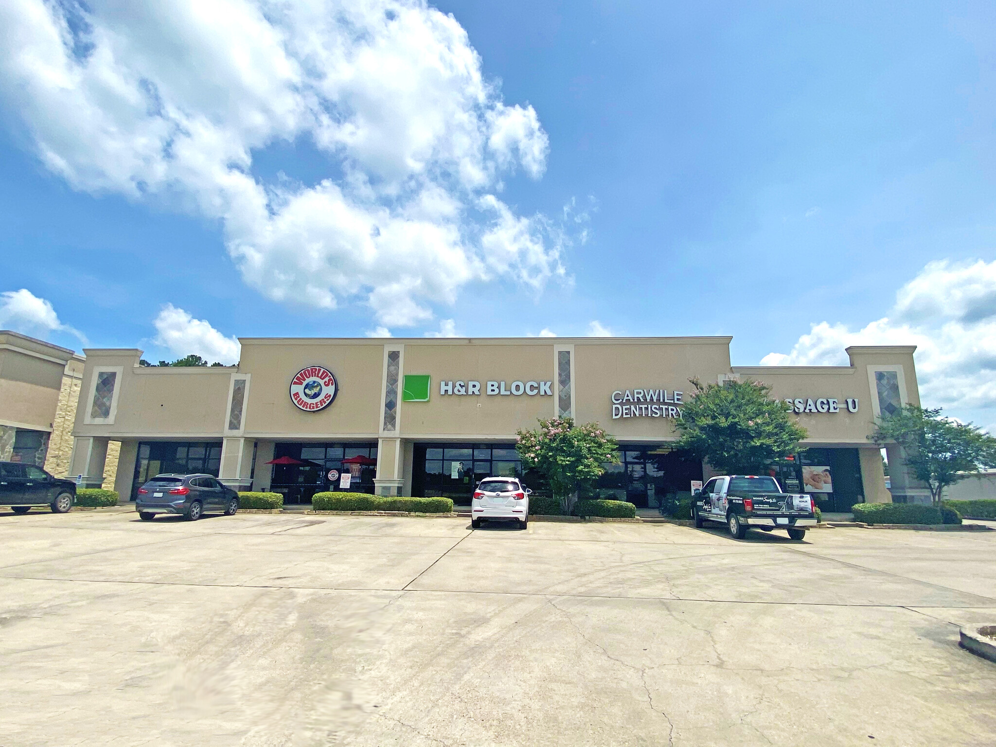 18438 Highway 105 W, Montgomery, TX for lease Building Photo- Image 1 of 3