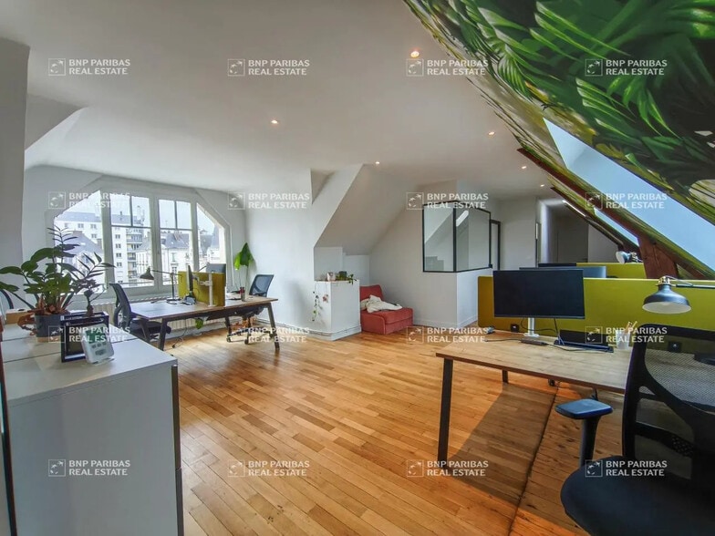 Bureau dans Rennes à louer - Photo intérieure - Image 2 de 11