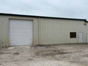 850-900 Blue Mound Rd W, Haslet, TX à louer Photo du bâtiment- Image 2 de 5