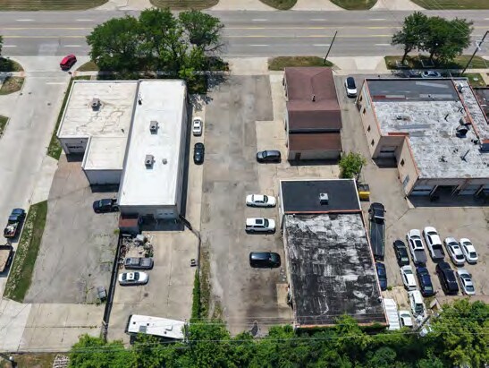 32440 W 8 Mile Rd, Farmington Hills, MI for sale - Aerial - Image 2 of 3