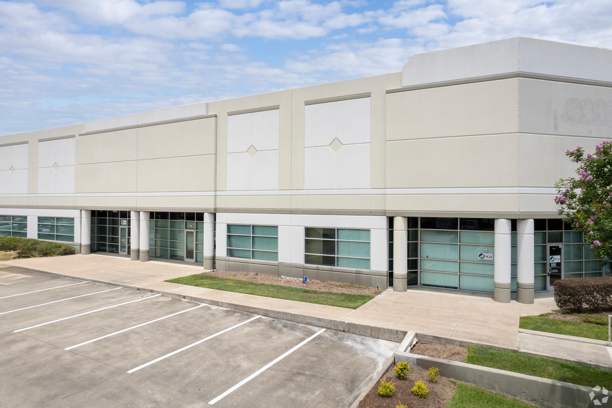 10540 Bissonnet St, Houston, TX à louer Photo du bâtiment- Image 1 de 4
