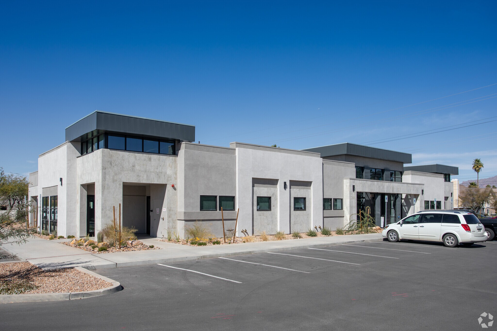 6442 E Speedway Blvd, Tucson, AZ à louer Photo principale- Image 1 de 3