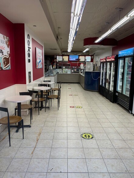 8612 3rd Ave, Brooklyn, NY à vendre - Photo du bâtiment - Image 2 de 32