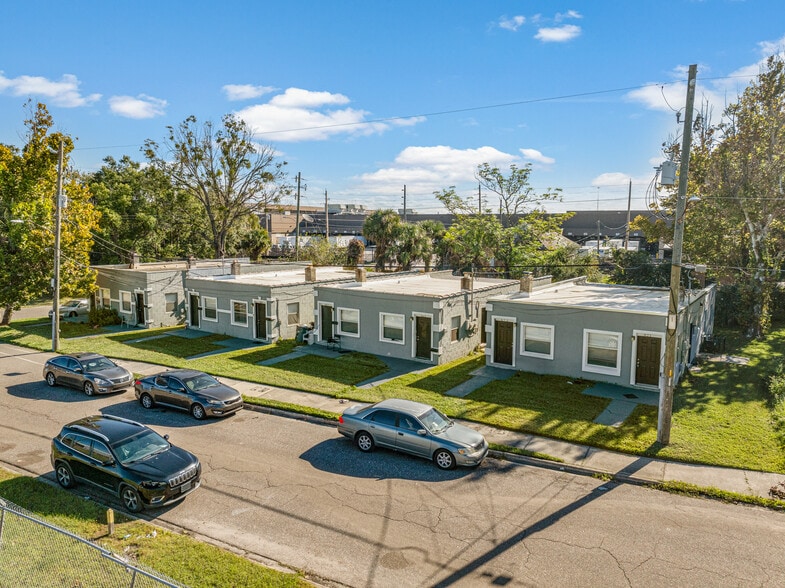821-835 Minnie St, Jacksonville, FL for sale - Building Photo - Image 3 of 14