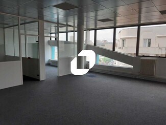 Plus de détails pour Bureau, Local d'activités à louer