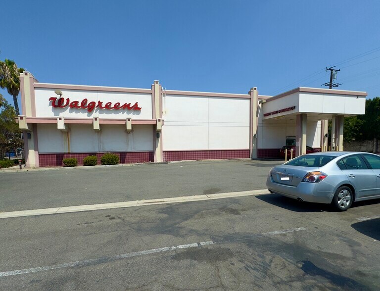 3570 Atlantic Ave, Long Beach, CA à vendre - Photo du bâtiment - Image 3 de 5