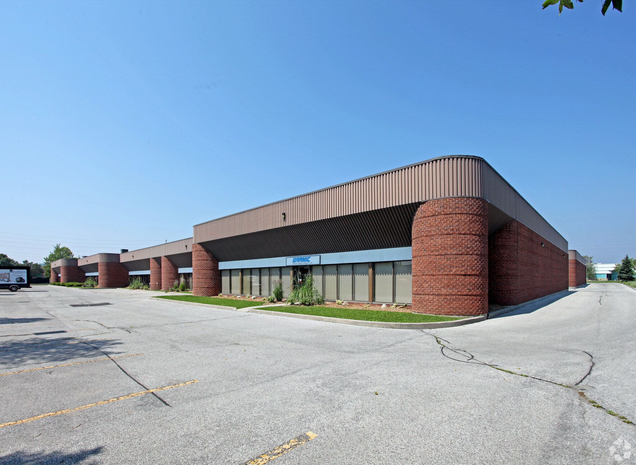 1175 Squires Beach Rd, Pickering, ON for sale Primary Photo- Image 1 of 1