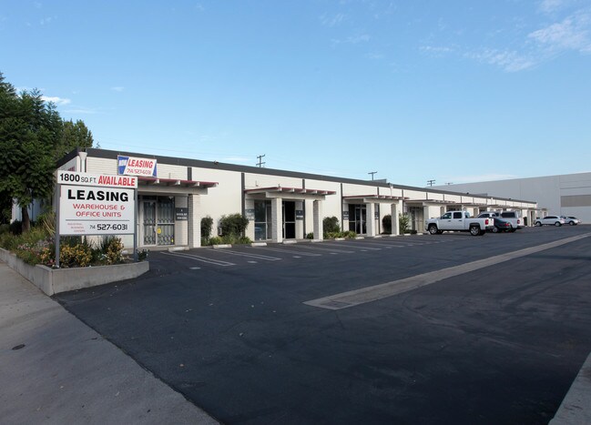 Plus de détails pour 13321 Alondra Blvd, Santa Fe Springs, CA - Industriel à louer
