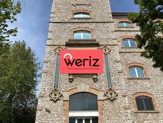 Plus de détails pour 208 Rue De Plombieres, Marseille - Bureau à louer