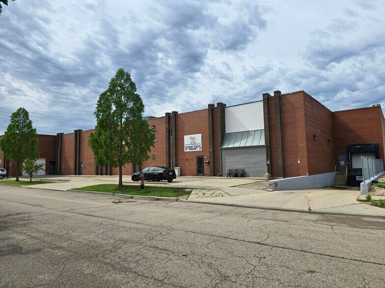 4820 Washington St, Skokie, IL à vendre - Photo du bâtiment - Image 2 de 13