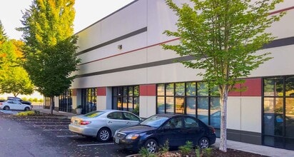 25999 SW Canyon Creek Rd, Wilsonville, OR à louer Photo du bâtiment- Image 2 de 3