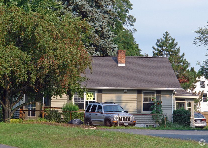 6279 Johnston Rd, Albany, NY à vendre - Photo principale - Image 1 de 1