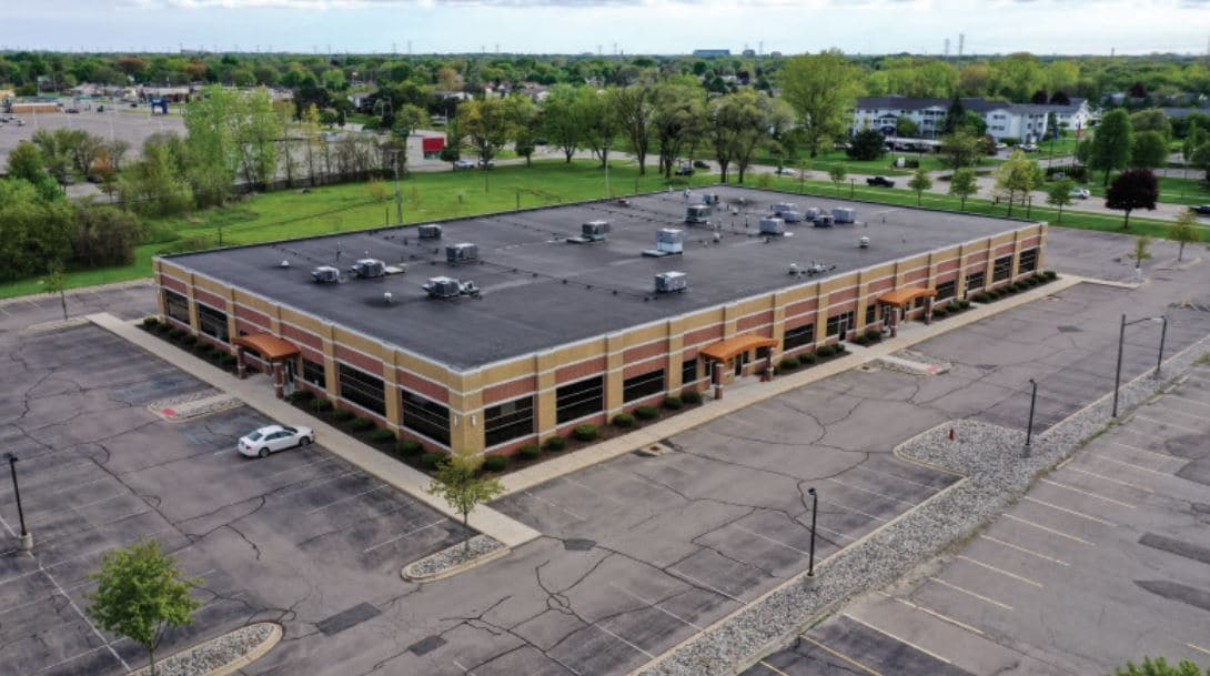 33464 Schoenherr Rd, Sterling Heights, MI for lease Interior Photo- Image 1 of 2