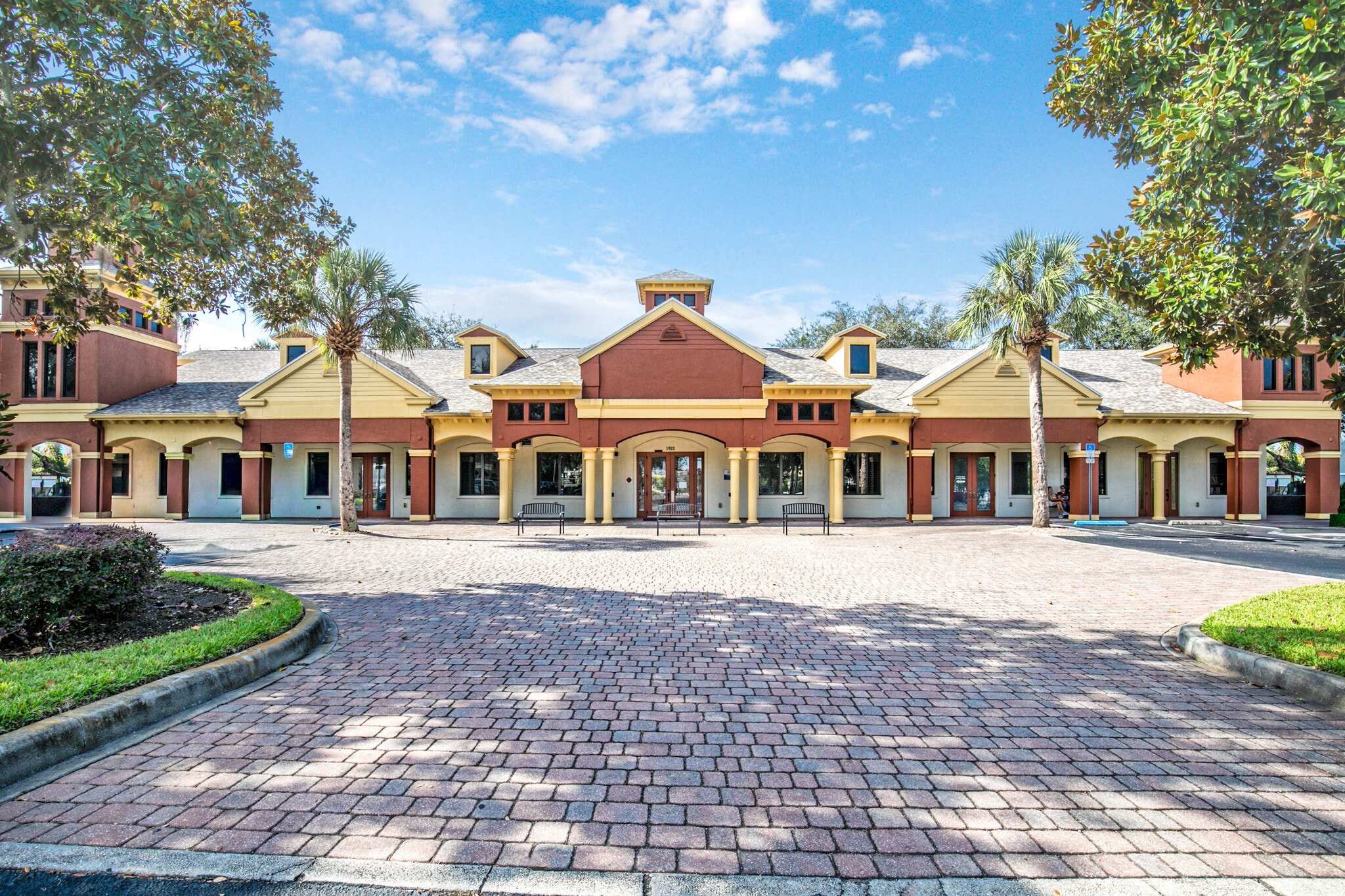 1928-1936 Salk Ave, Tavares, FL for lease Building Photo- Image 1 of 19