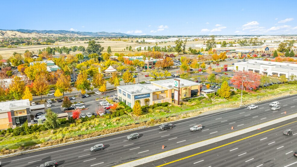 1670 E Monte Vista Ave, Vacaville, CA for sale - Building Photo - Image 2 of 4