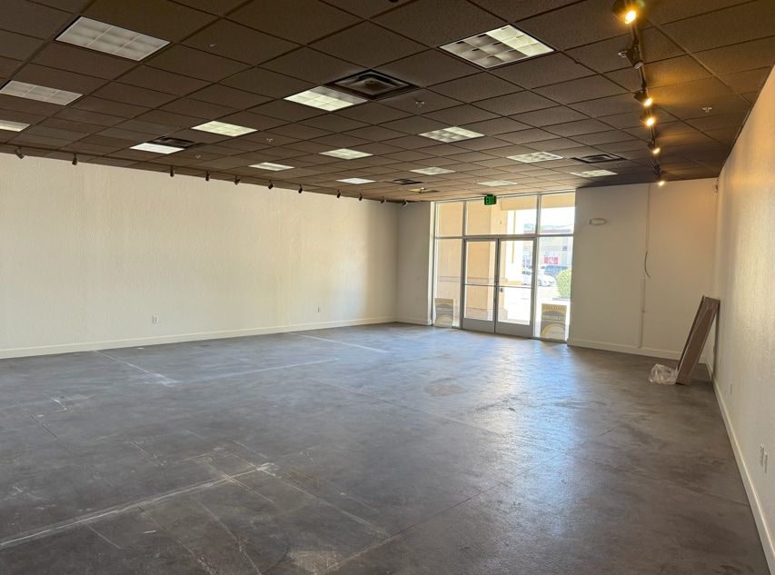 18603 Wedge Pky, Reno, NV for lease Interior Photo- Image 1 of 2