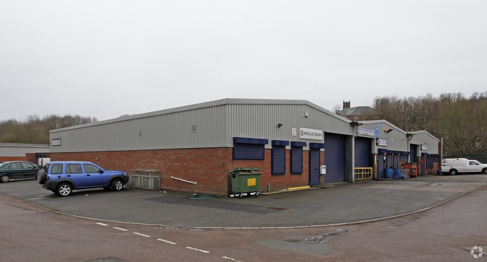 Cradley Rd, Cradley Heath for lease - Building Photo - Image 1 of 3