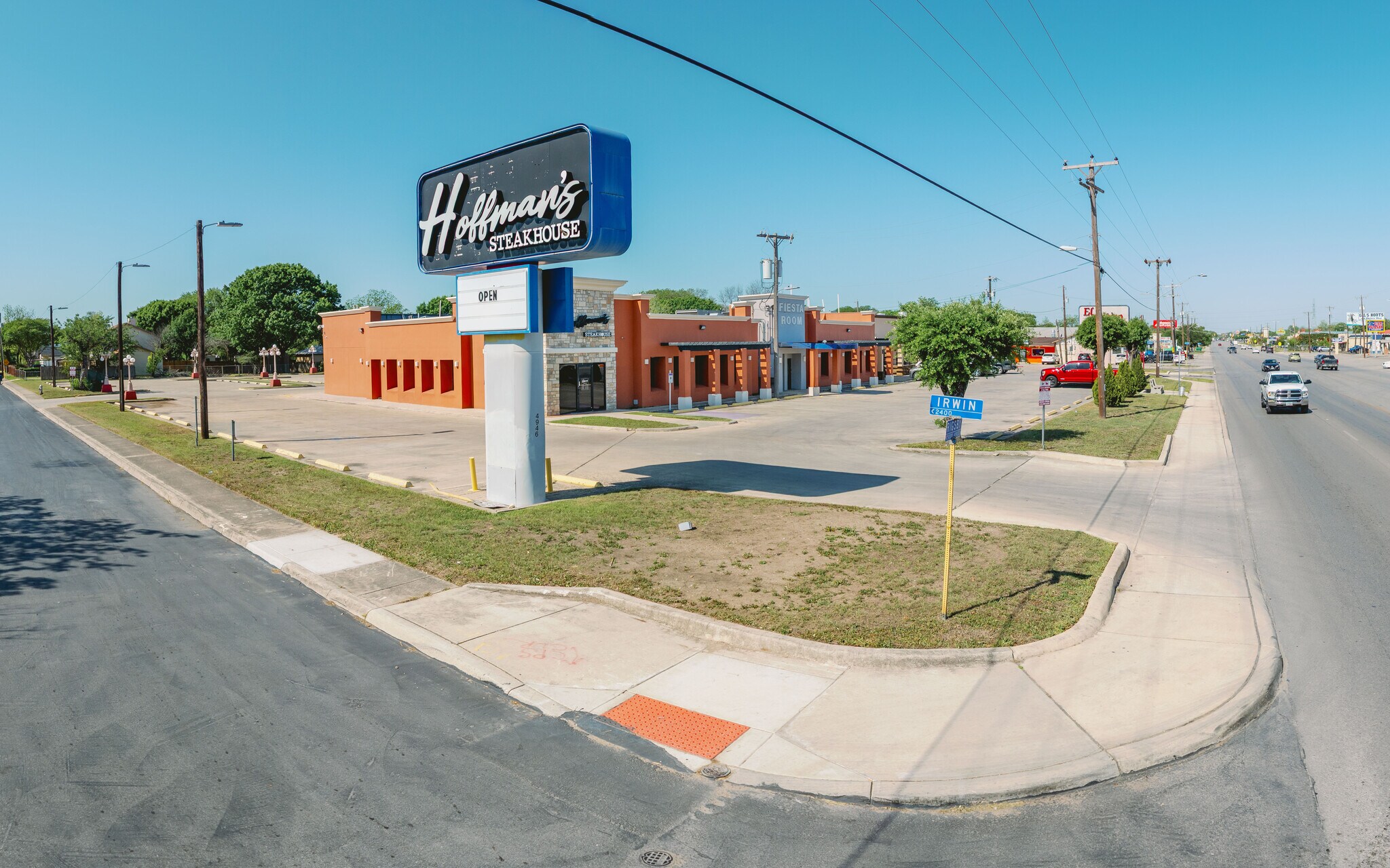 4930-4936 Rigsby Ave, San Antonio, TX à louer Photo principale- Image 1 de 8