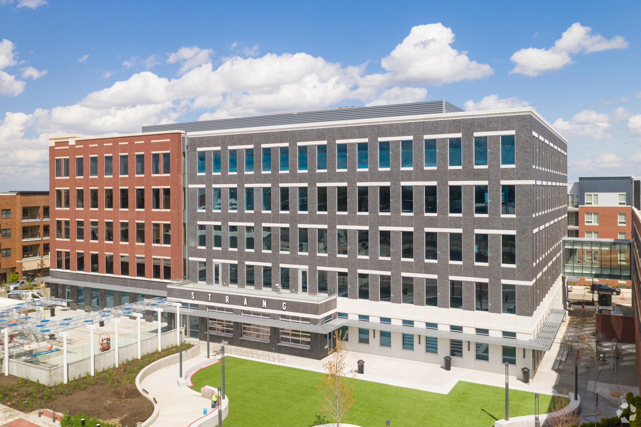 7321 W 80th St, Overland Park, KS for lease Primary Photo- Image 1 of 11