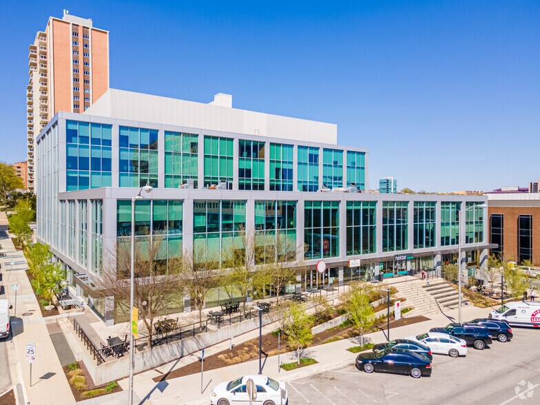 4800 Main St, Kansas City, MO à louer - Photo du bâtiment - Image 2 de 6