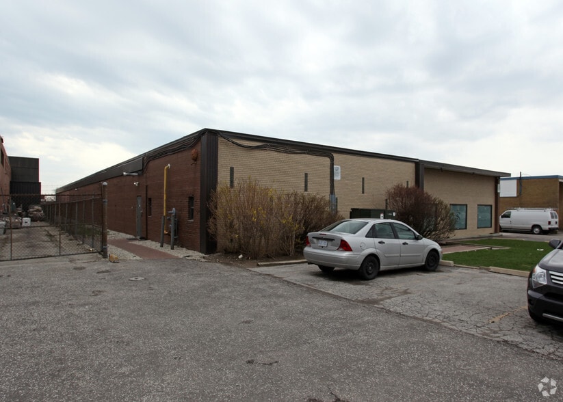 21 Colville Rd, Toronto, ON for lease - Building Photo - Image 2 of 2
